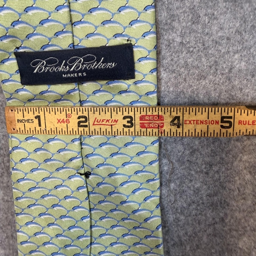 Brooks Brothers Tie Mens One Size Green Dolphin Ocean Silk Made USA Necktie - Picture 5 of 5